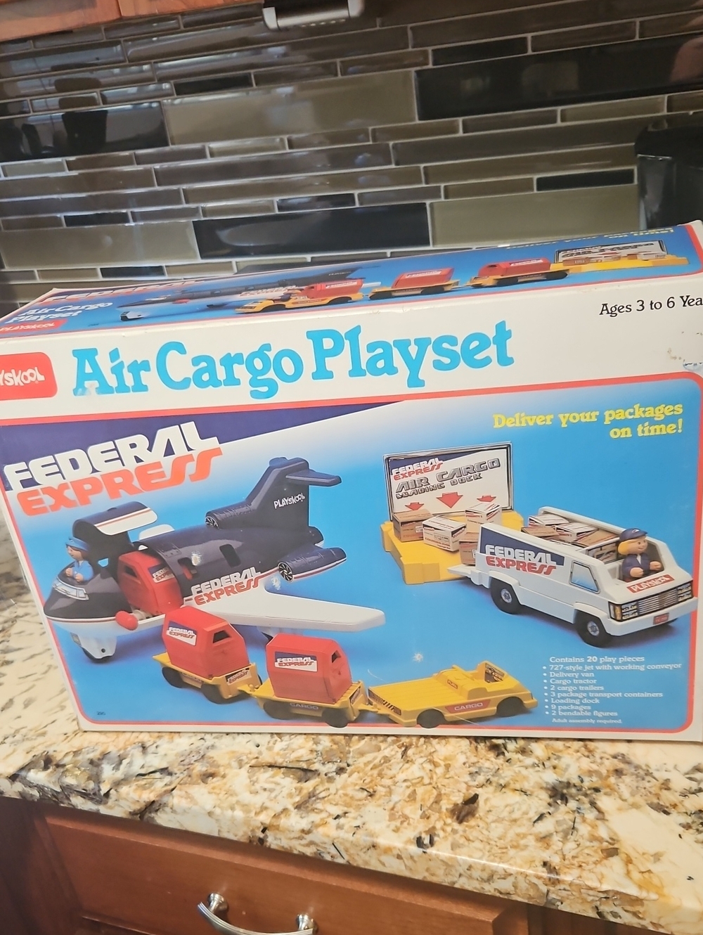 Vintage 1984 Playskool Federal Express Air Cargo Playset - Red, Blue & White